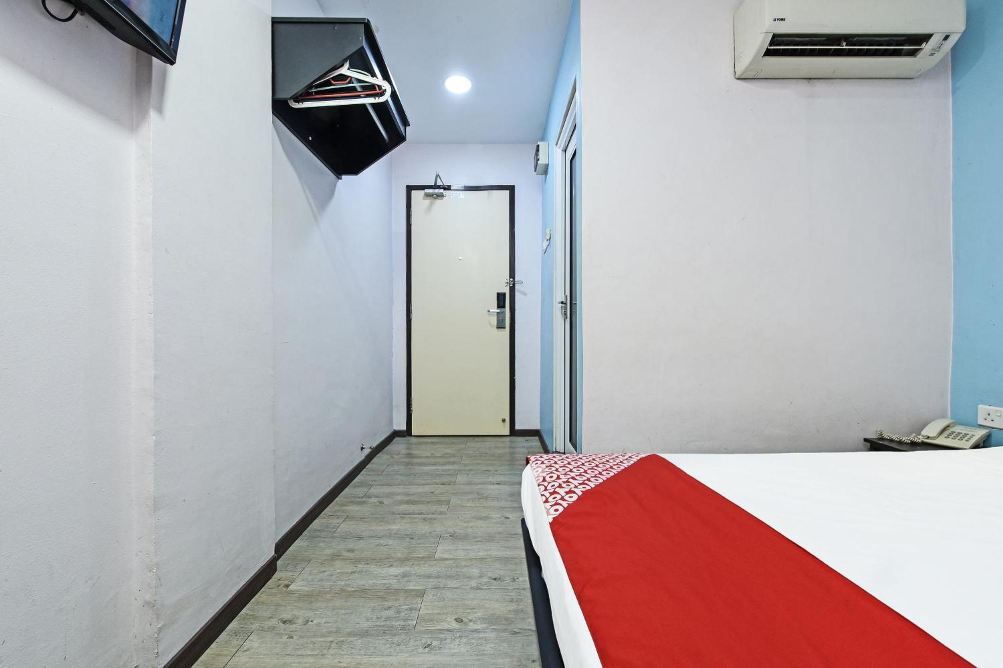 Super Oyo 992 Orange Hotel Kuala Pilah Exterior foto