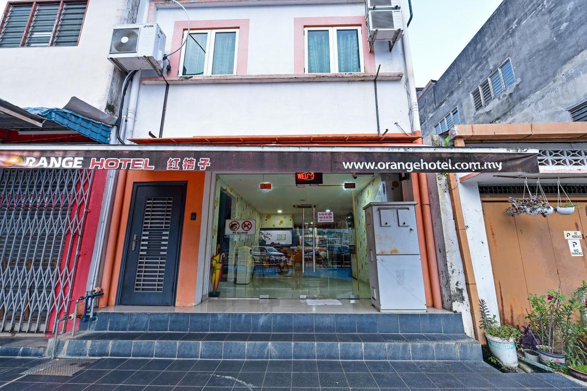 Super Oyo 992 Orange Hotel Kuala Pilah Exterior foto