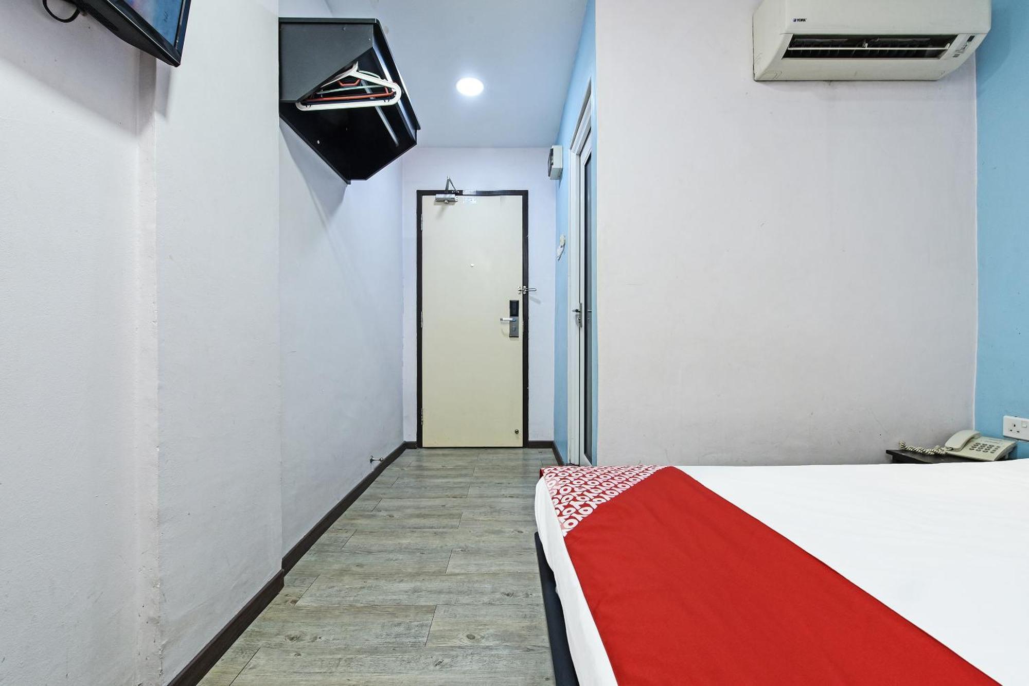 Super Oyo 992 Orange Hotel Kuala Pilah Exterior foto
