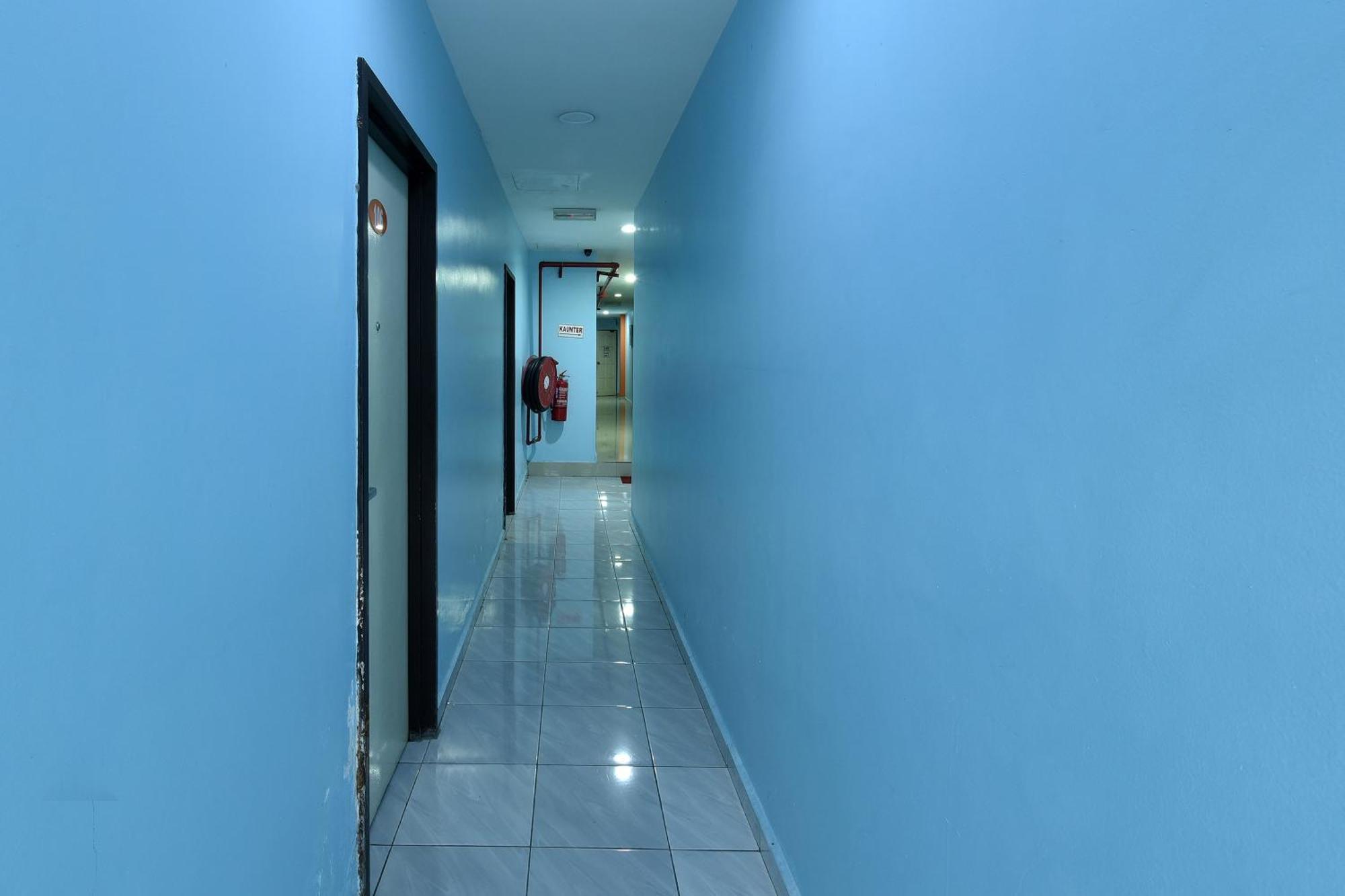Super Oyo 992 Orange Hotel Kuala Pilah Exterior foto